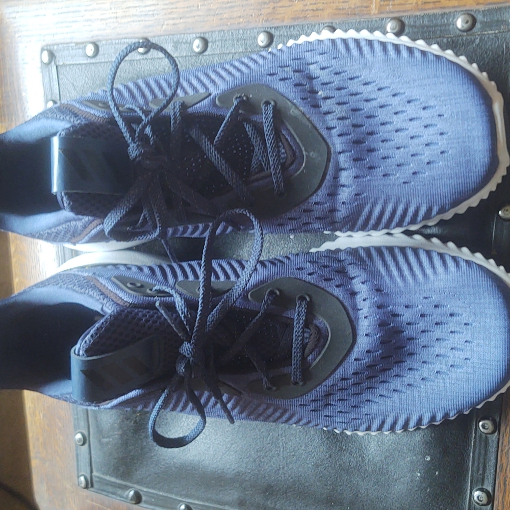 Men's shoes